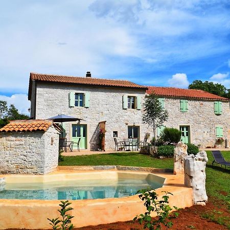 Cottage Al Merlo Olivo Buje Bagian luar foto