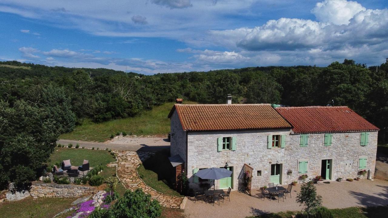 Cottage Al Merlo Olivo Buje Bagian luar foto