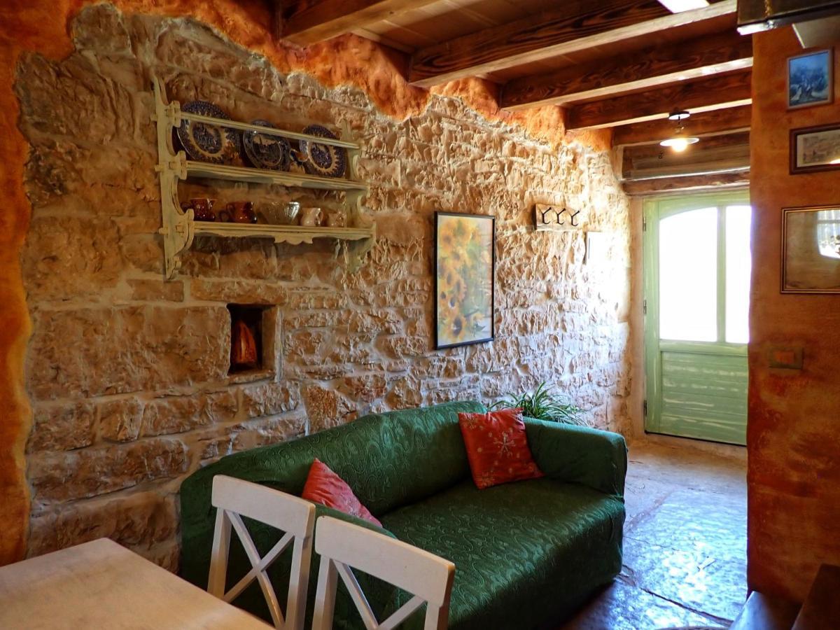 Cottage Al Merlo Olivo Buje Bagian luar foto