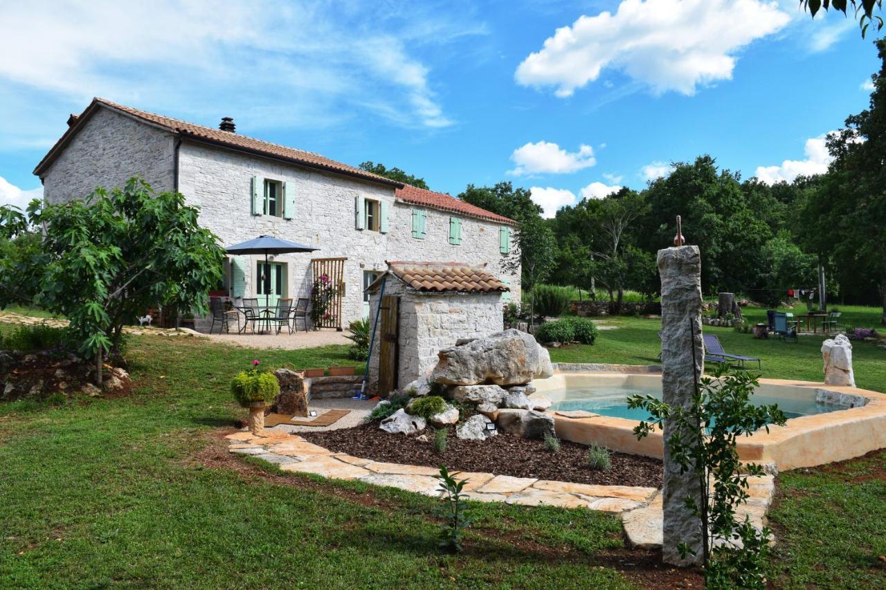 Cottage Al Merlo Olivo Buje Bagian luar foto